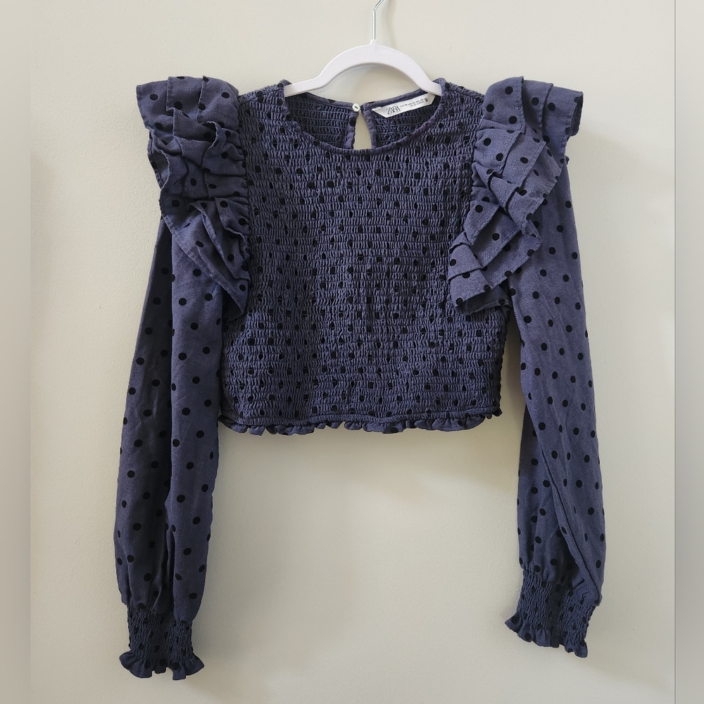 Zara Cropped Smocked Ruffled Long Sleeve Navy Blue Black Dots NWOT Size XS (A3)